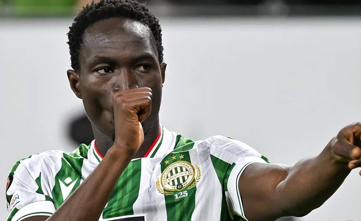 大的风险, 费伦茨城在, 核心边锋 大的风险, 费伦茨城在, 核心边锋