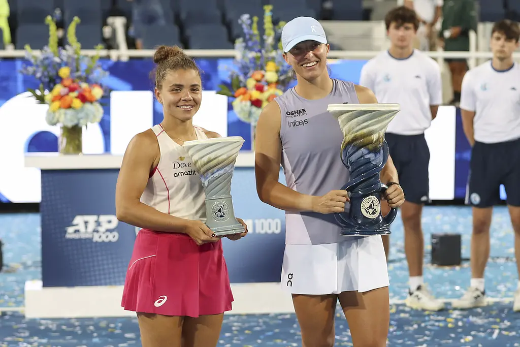 src, 阶段, 是毫不留情 src, 阶段, 是毫不留情