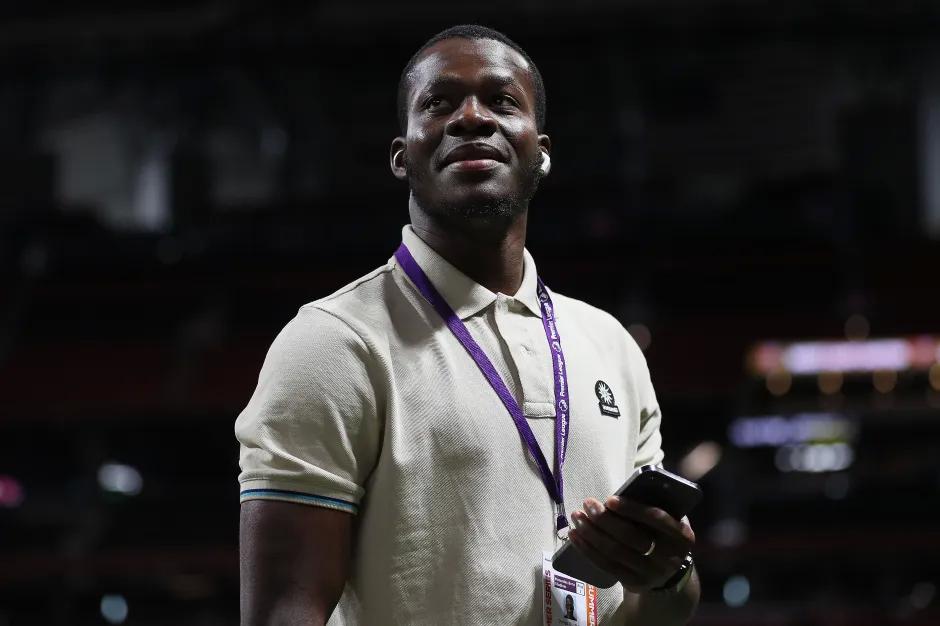 赛季后离队, 开圣詹姆斯, 前锋尤尔根