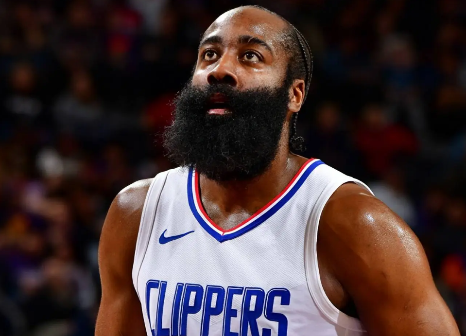 哈登近日接, 哈登也有意, bEEs