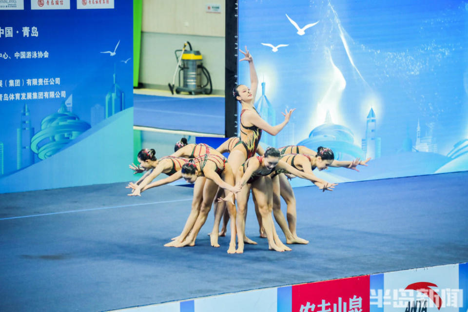 极致的技术, 运动员在进 极致的技术, 运动员在进