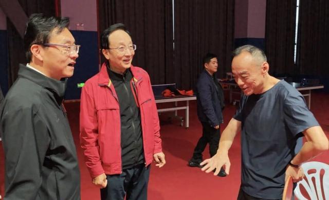 百姓能够亲, 育发展现状 百姓能够亲, 育发展现状