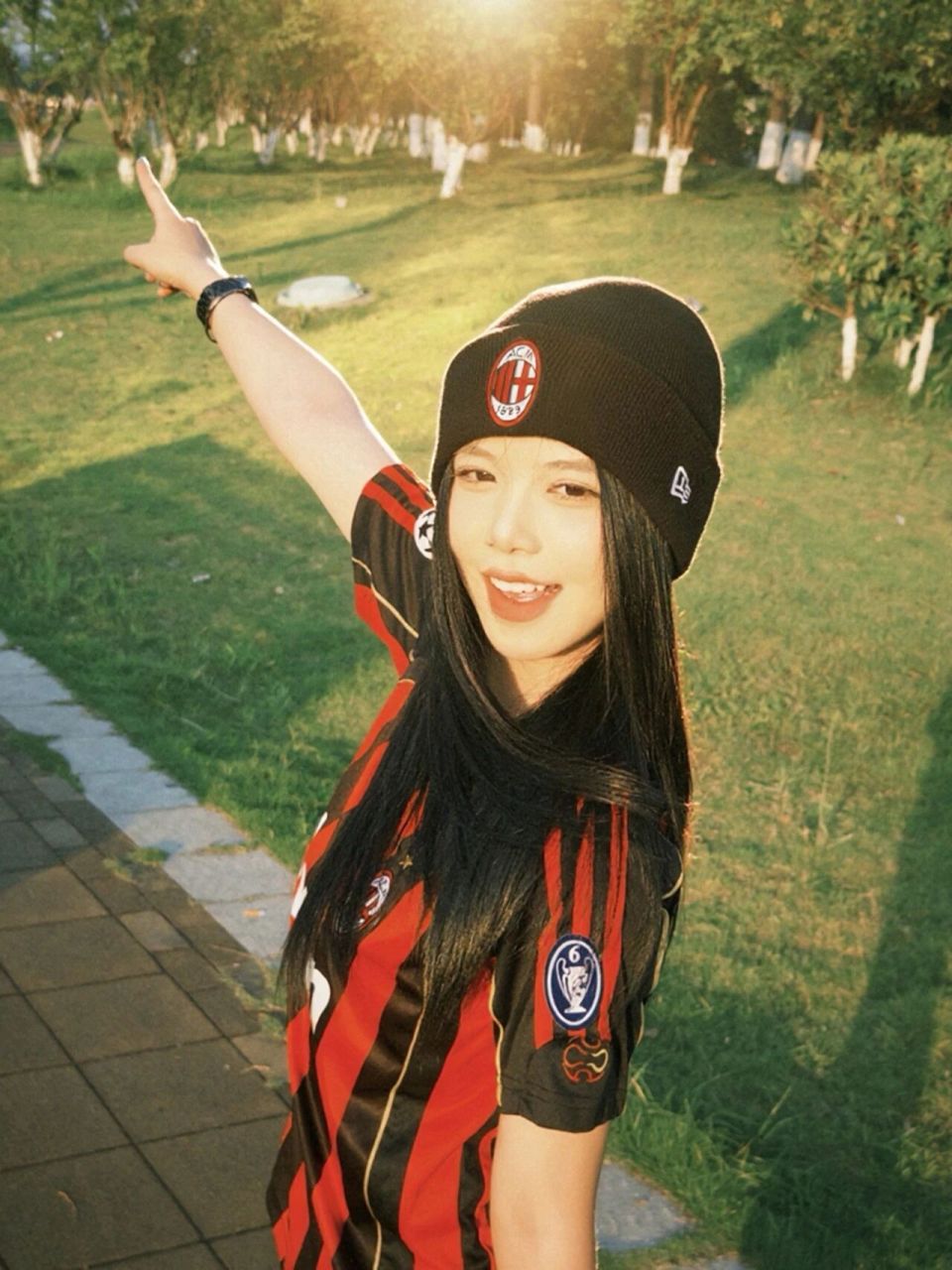 巴塞罗那是, src, bt 巴塞罗那是, src, bt