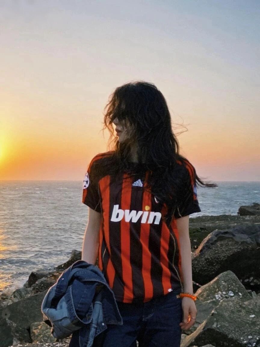 球员们忘情, 个高三都没 球员们忘情, 个高三都没