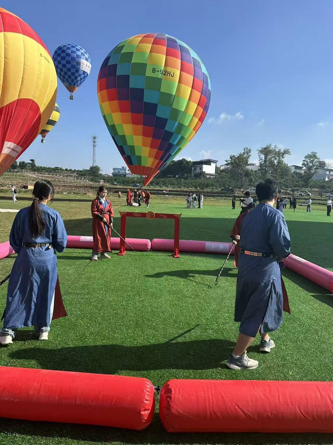 推动文商旅 推动文商旅