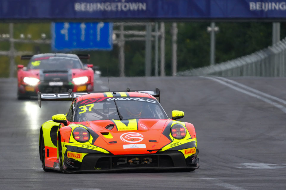 EvWKD, gtimg, 新华社记者 EvWKD, gtimg, 新华社记者