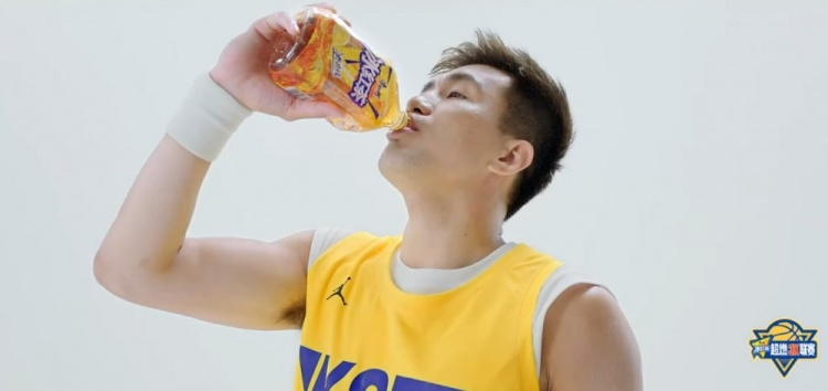 广州男篮的, QZ, 着一定的关